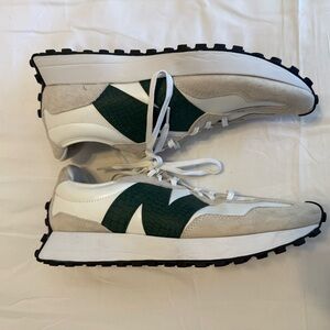 New Balance Wmns 327 'Nightwatch Green Crocodile Mens Size 12